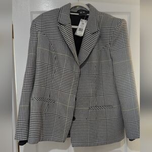 Halls of Ivy Suit jack